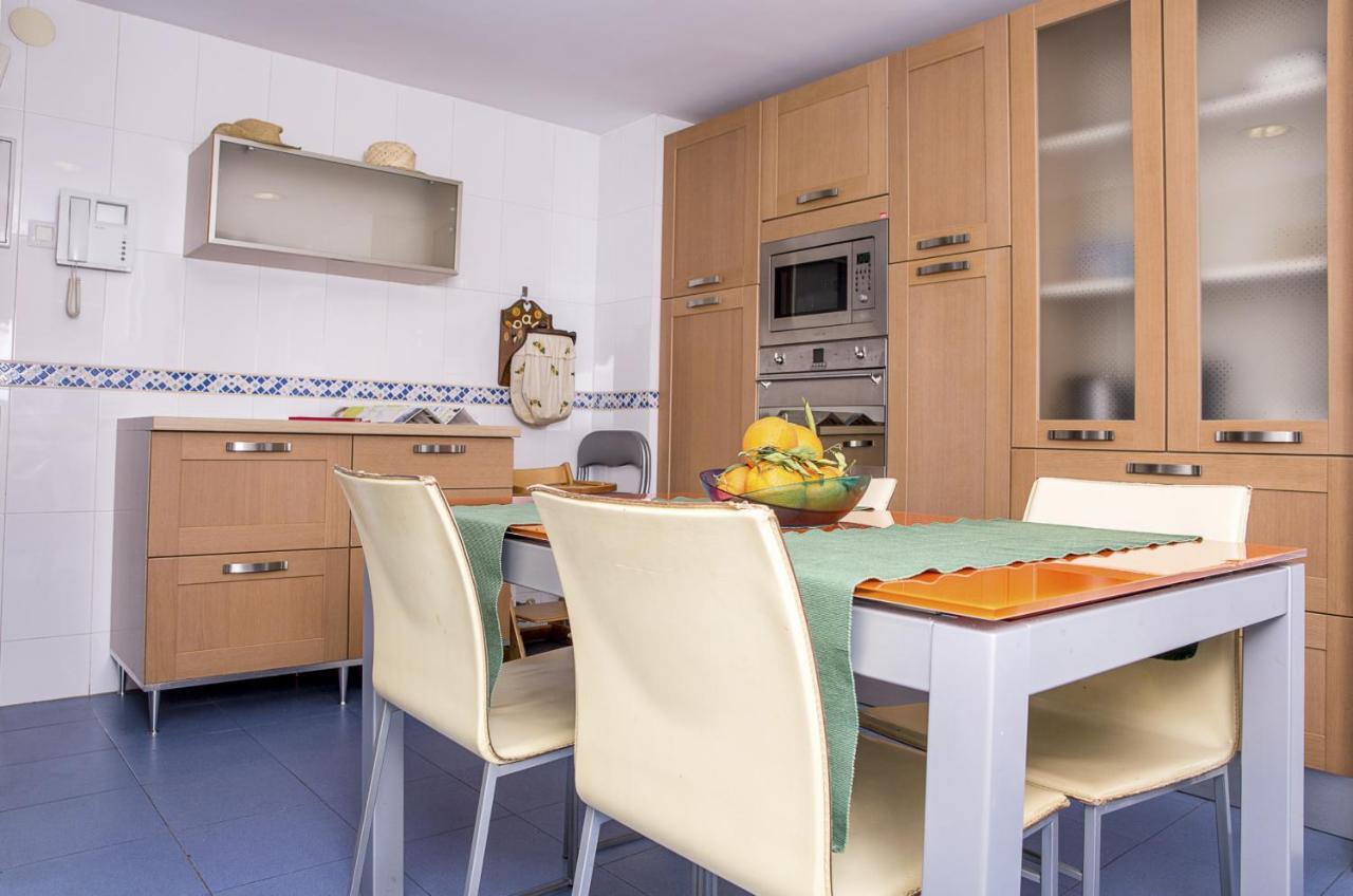 Sea & Wave Palencia Superior Pool Apartment مالقة المظهر الخارجي الصورة